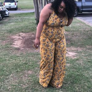 Jumpsuit. From forever21 size 2x. Worn once.